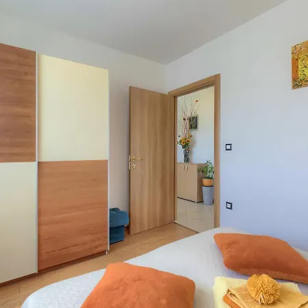 Holiday home Zara By Interhome